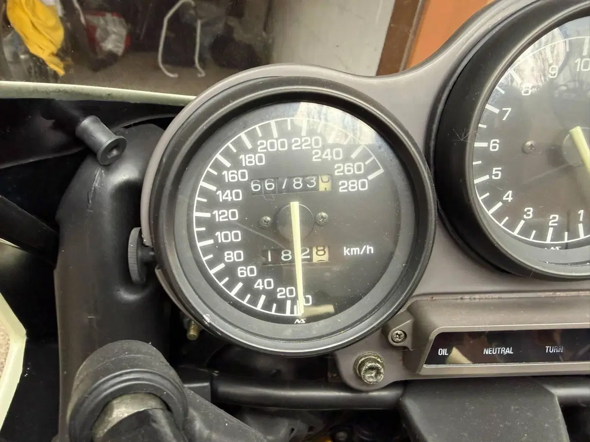Yamaha FZR 1000 Genesis (5)