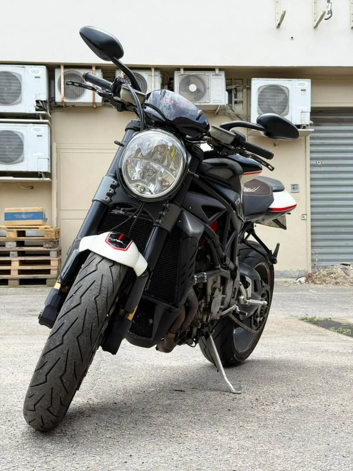 MV Agusta Brutale 910 R (2006 - 11)