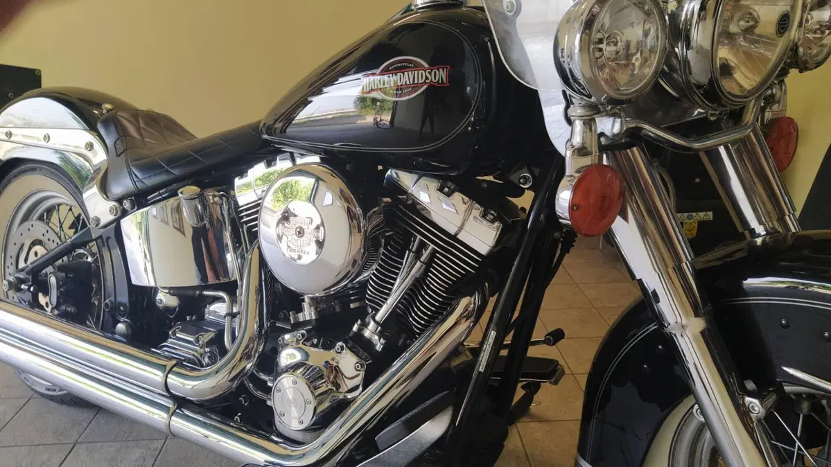 Harley-Davidson 1450 Heritage Classic (2006 - 07) - FLSTCI (2)