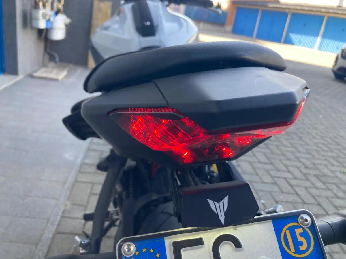Yamaha MT-07 (2014 - 16) (6)
