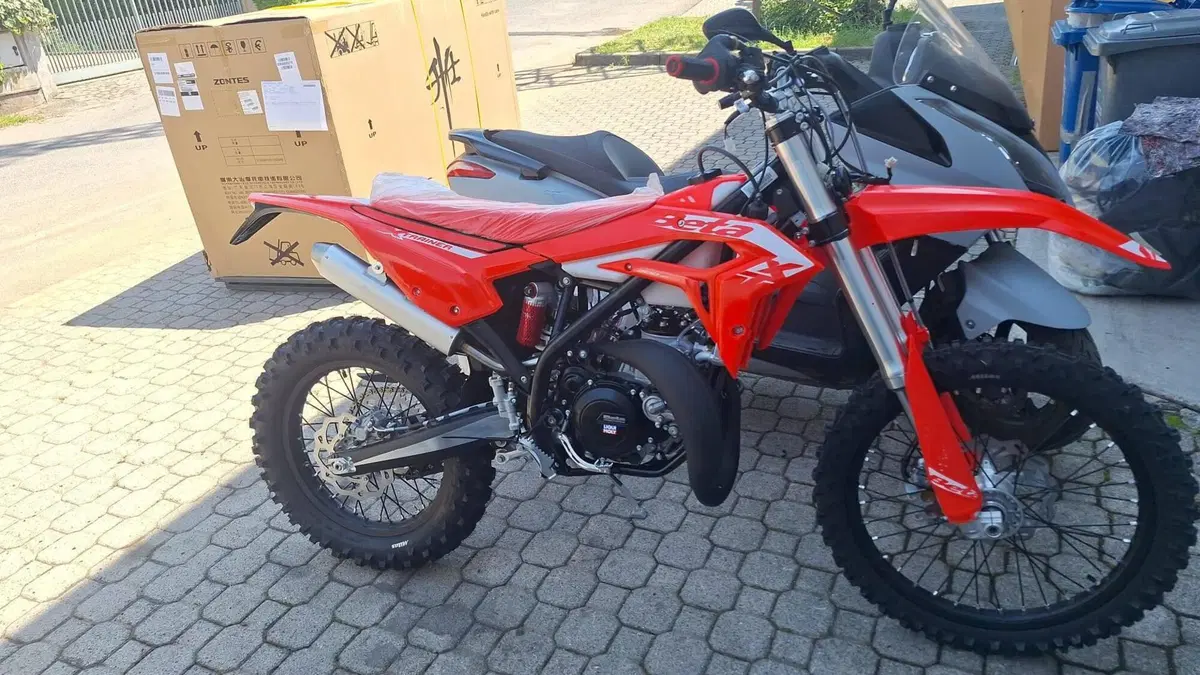 Betamotor Xtrainer 300 2T (2027)