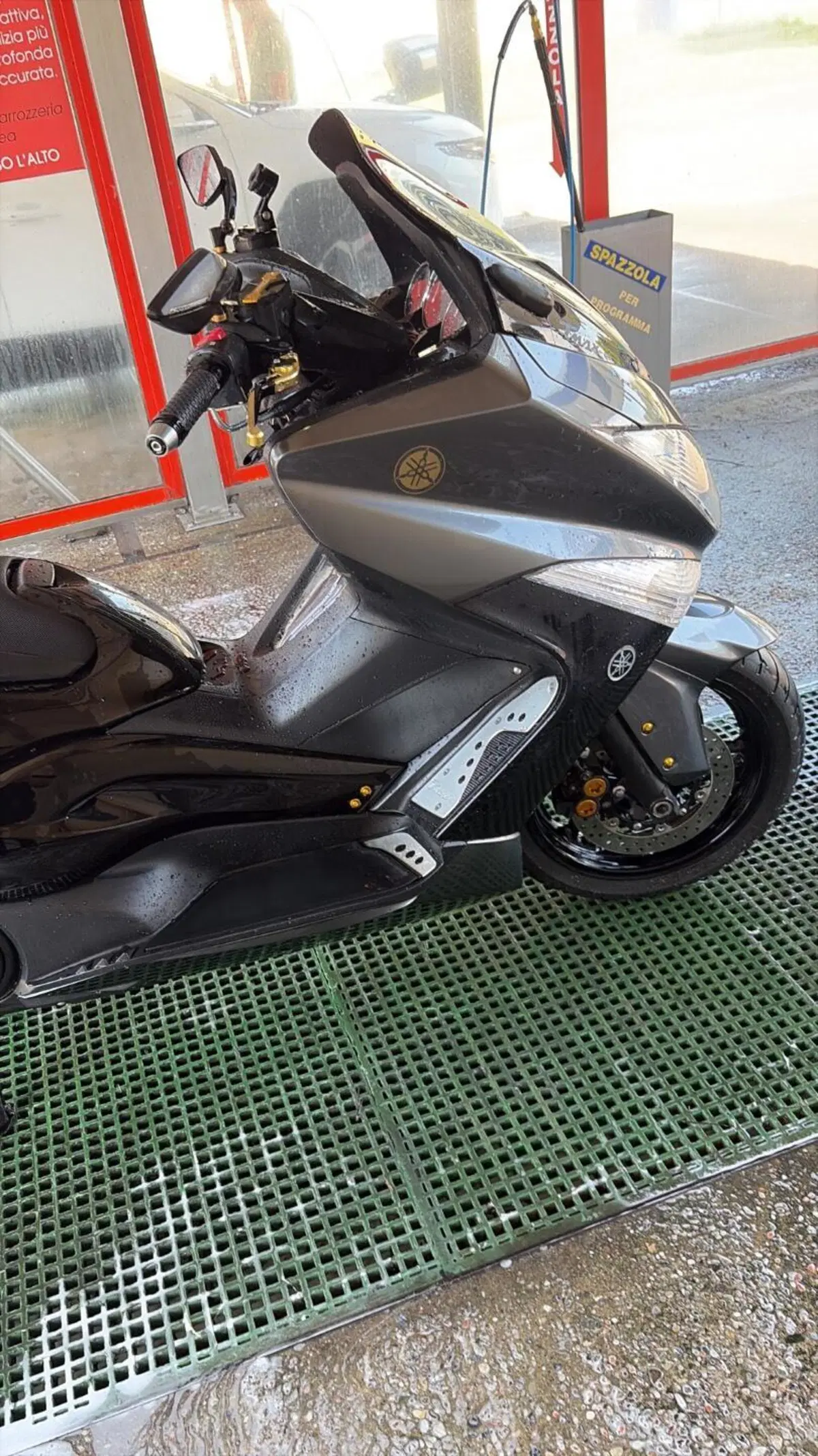 Yamaha T-Max 500 (2008 - 12) (4)