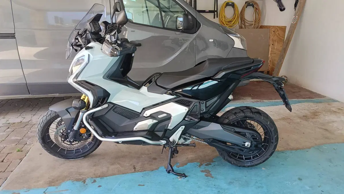 Honda X-ADV 750 DCT Gravel (2021 - 24) (3)