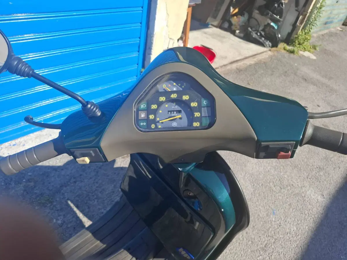 Piaggio Vespa HP 3marce (5)
