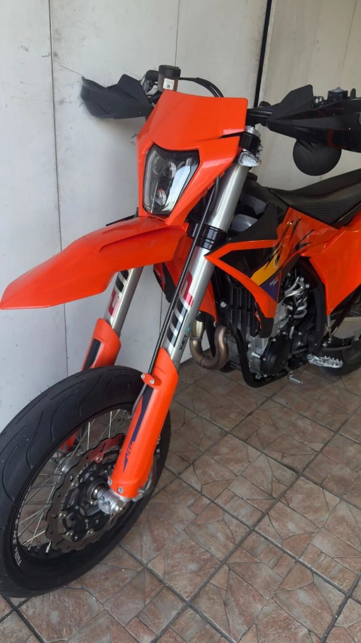 KTM 450 SMR (2026) (2)