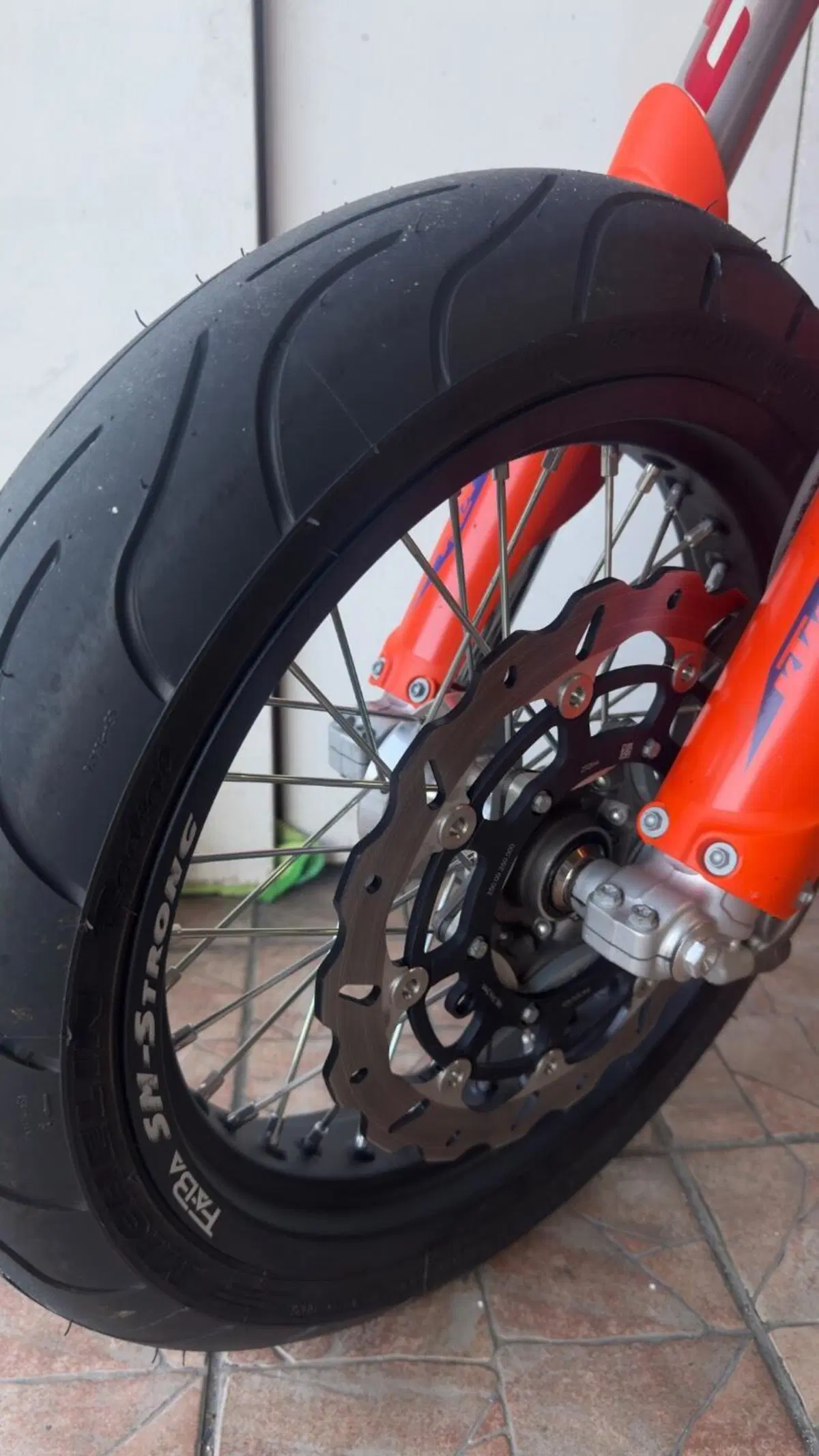 KTM 450 SMR (2026) (10)