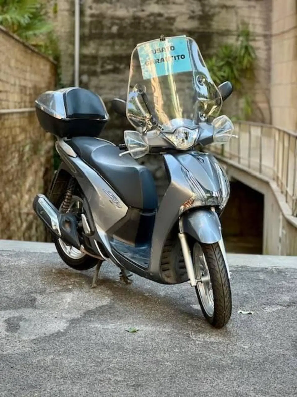 Honda SH 150i ABS (2013 - 16) (2)