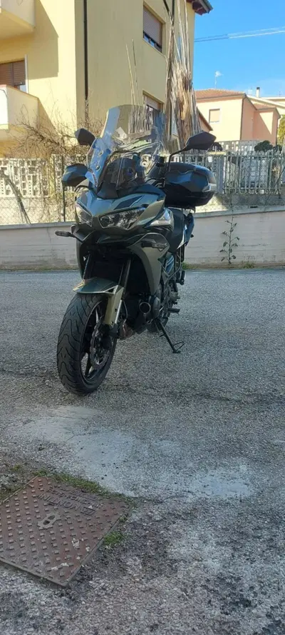 Kawasaki Versys 650 (2021 - 24) usata