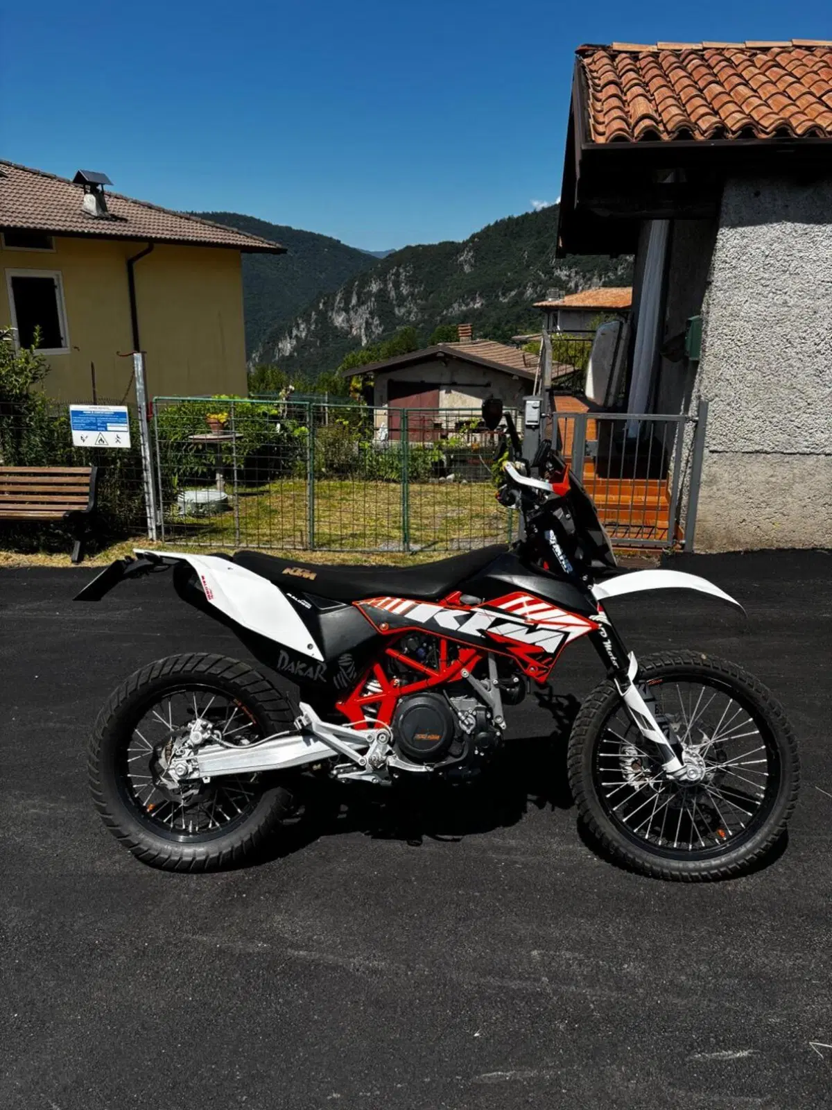 KTM 690 Enduro R (2012 - 17) (3)
