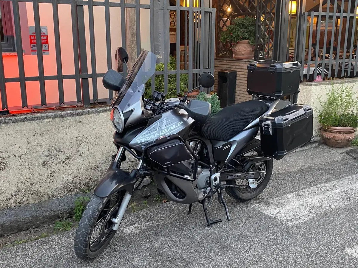 Honda Transalp XL 700 V (2007 - 2013) (4)