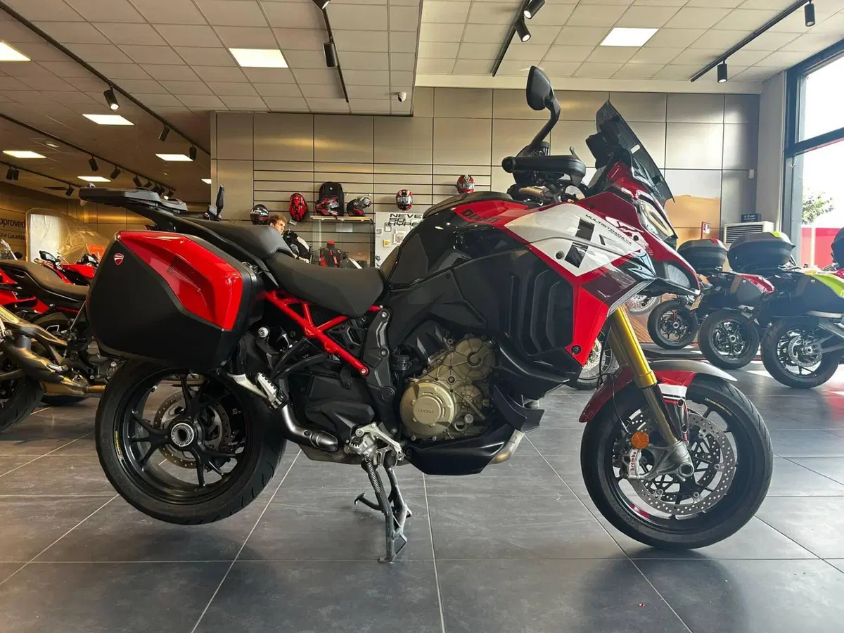 Ducati Multistrada V4 Pikes Peak (2021 - 24) (2)