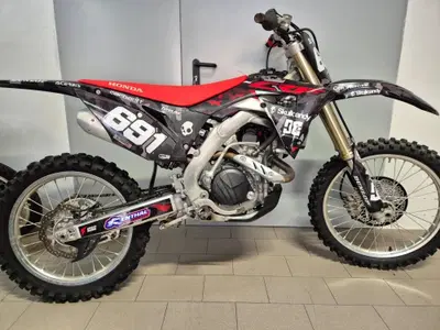 Honda CRF 450R (2017) usata