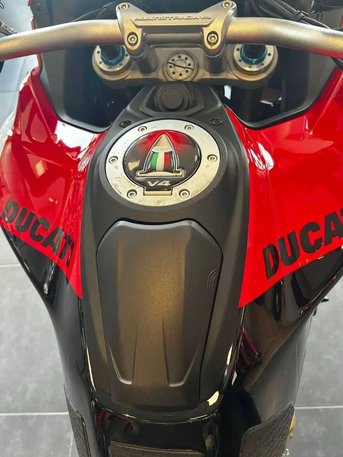 Ducati Multistrada V4 Pikes Peak (2021 - 24) (13)