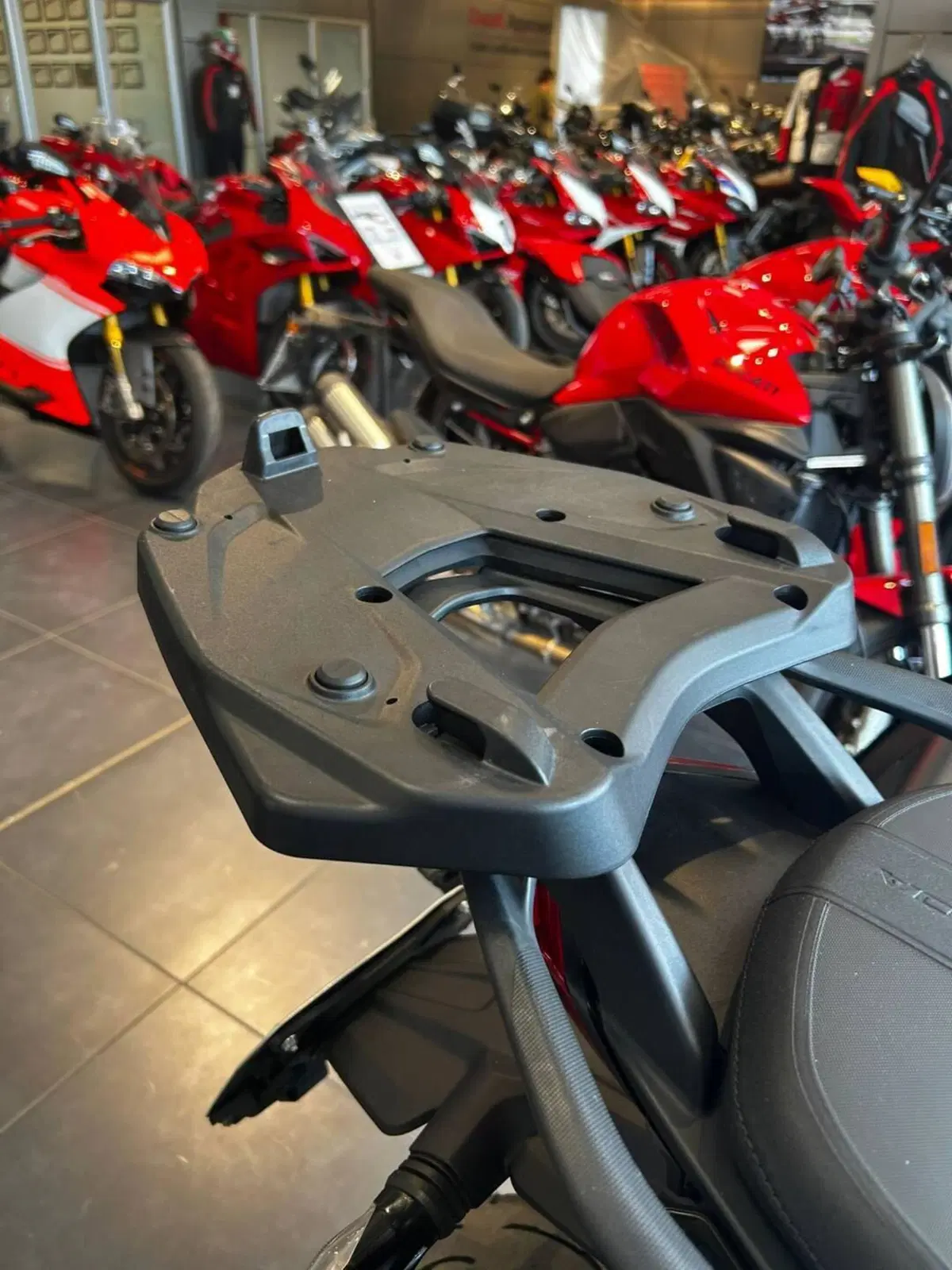 Ducati Multistrada V4 Pikes Peak (2021 - 24) (15)