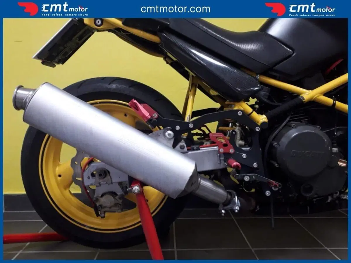 Ducati Monster 600 City Dark (1998 - 02) (6)