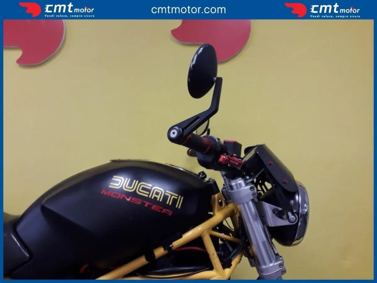 Ducati Monster 600 City Dark (1998 - 02) (9)