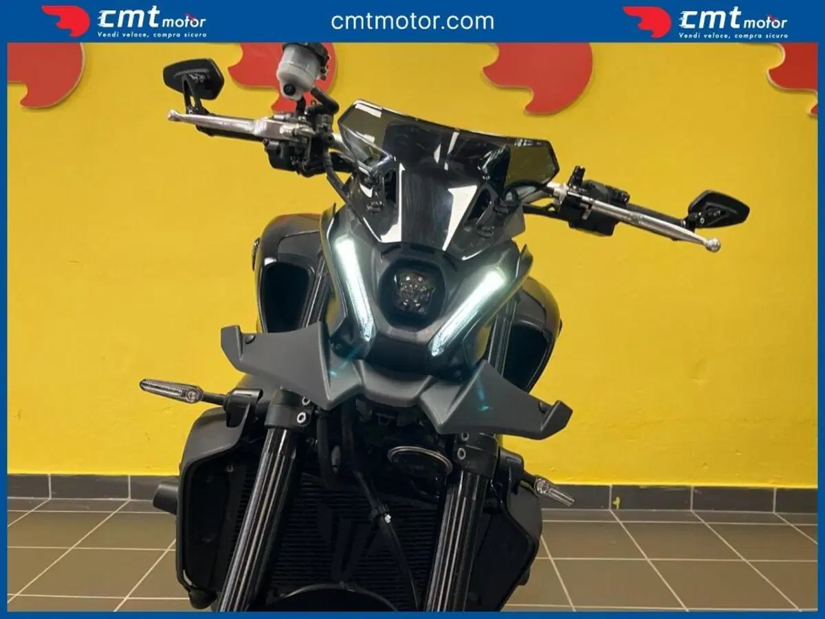 Yamaha MT-09 (2021 - 23) (12)