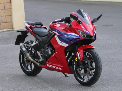 Honda CBR 500 R (2024 - 25) usata