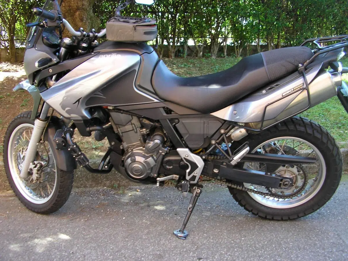 Aprilia Pegaso 650 Trail (2006 - 11) (2)