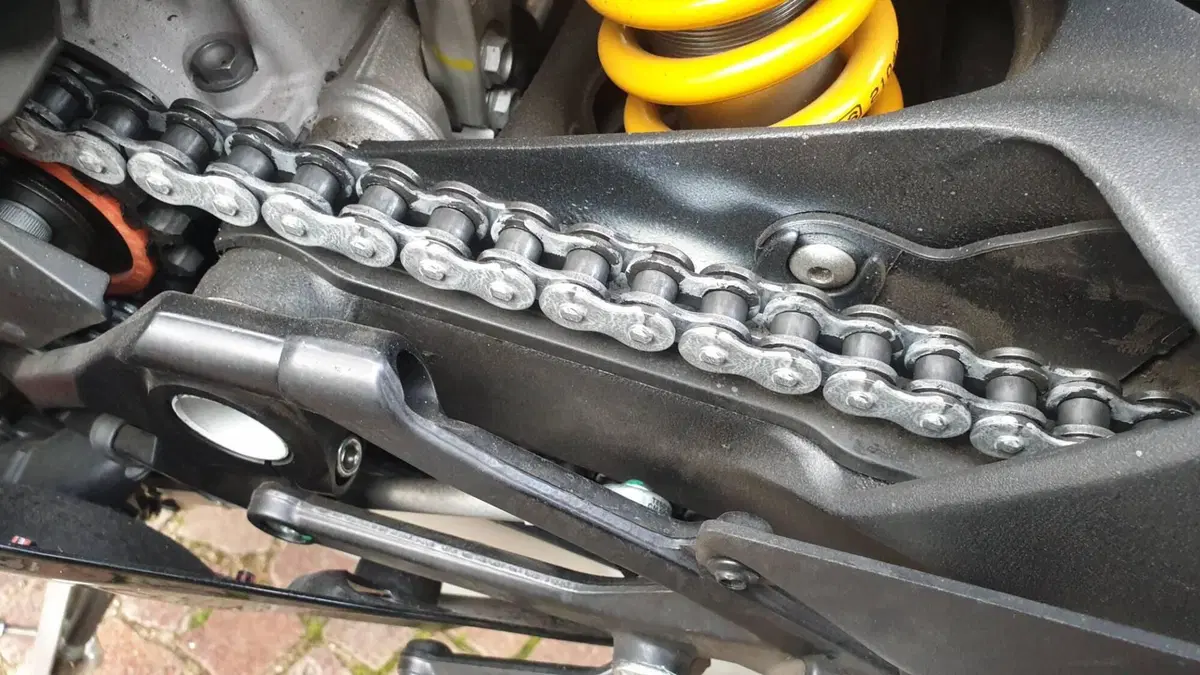 Ducati Panigale V4 S (2022 - 24) (5)