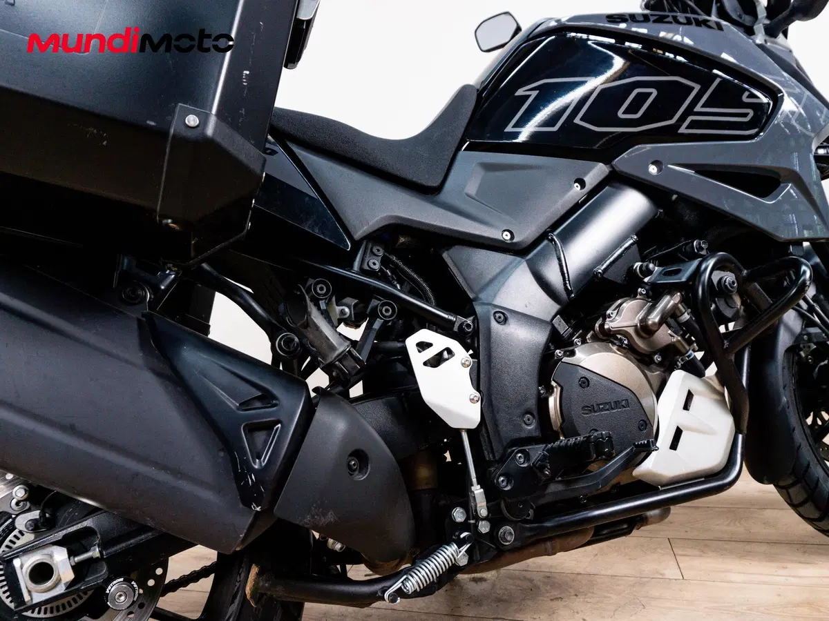 Suzuki V-Strom 1050 (2020 - 21) (4)