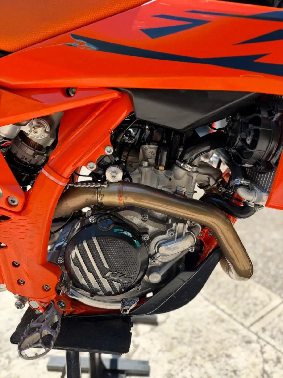 KTM 450 EXC-F Champion Edition (2025) (4)