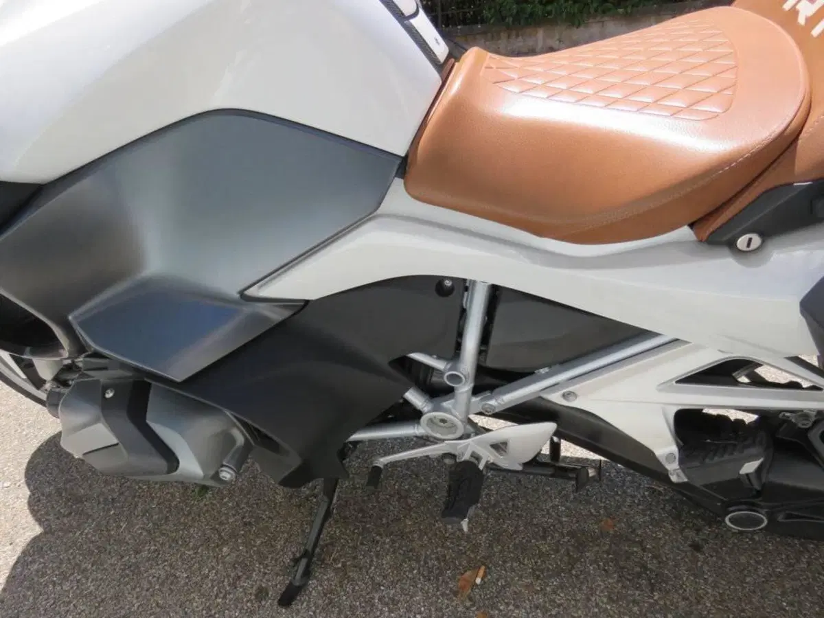 Bmw R 1250 RT (2021 - 25) (13)