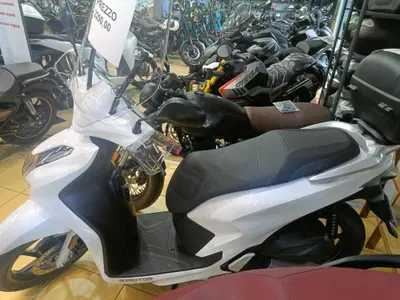 QJ Motor SQ 200 (2025 - 26) usata