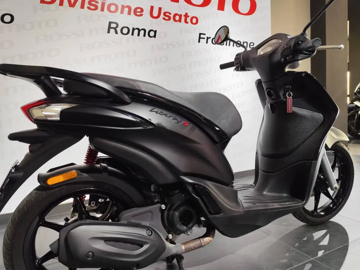 Piaggio Liberty 50 3V S (2021 - 24) (2)