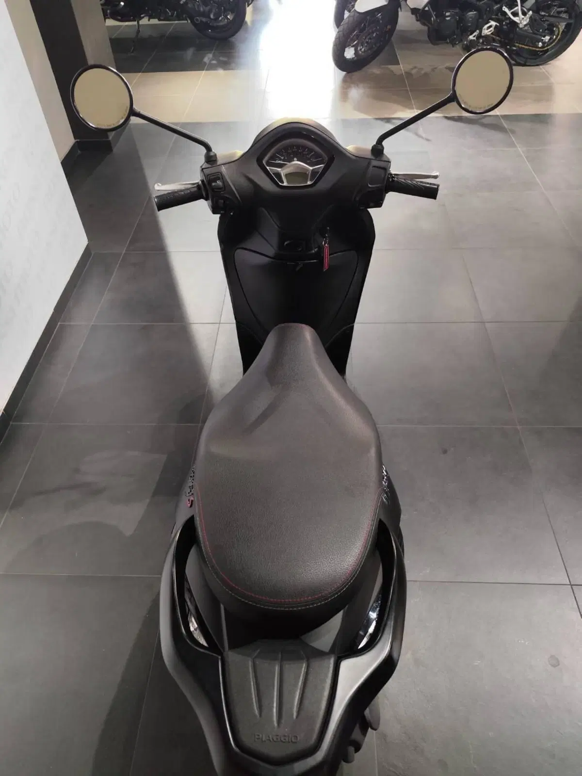 Piaggio Liberty 50 3V S (2021 - 24) (7)