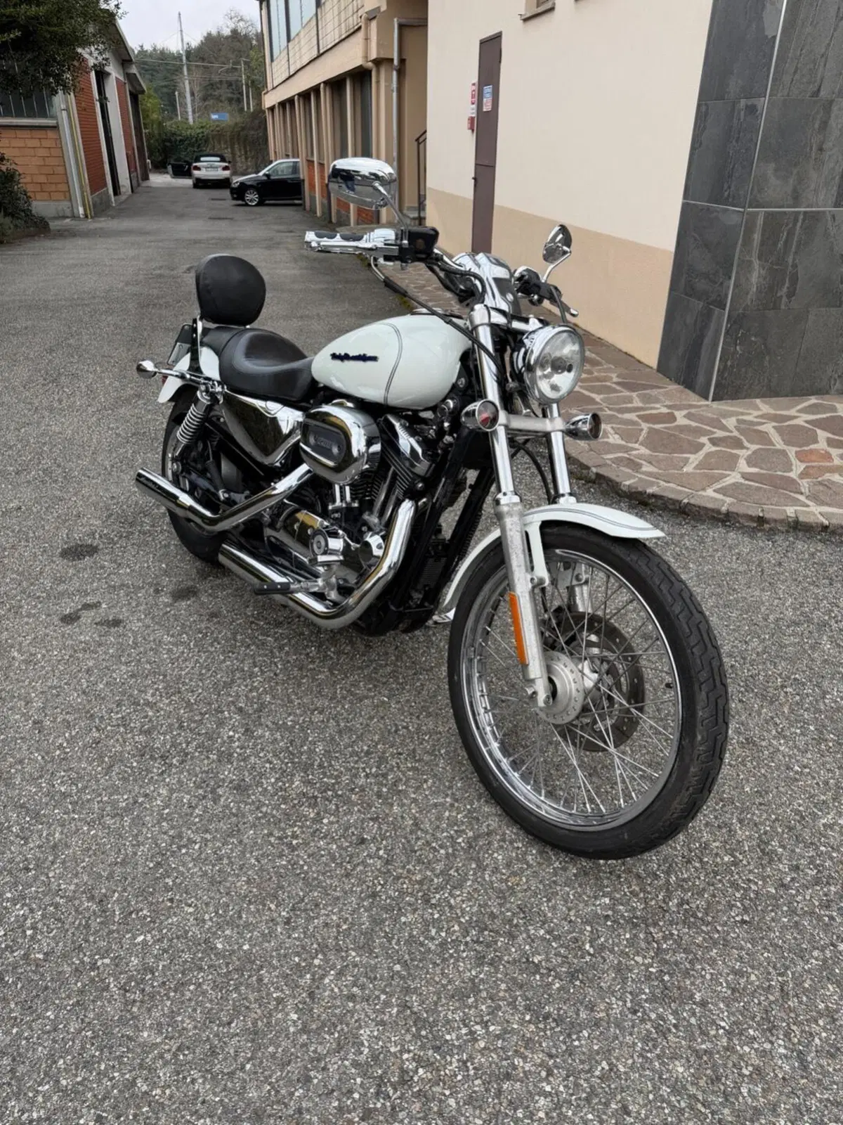 Harley-Davidson 1200 Custom (2004 - 06) - XL 1200C (5)