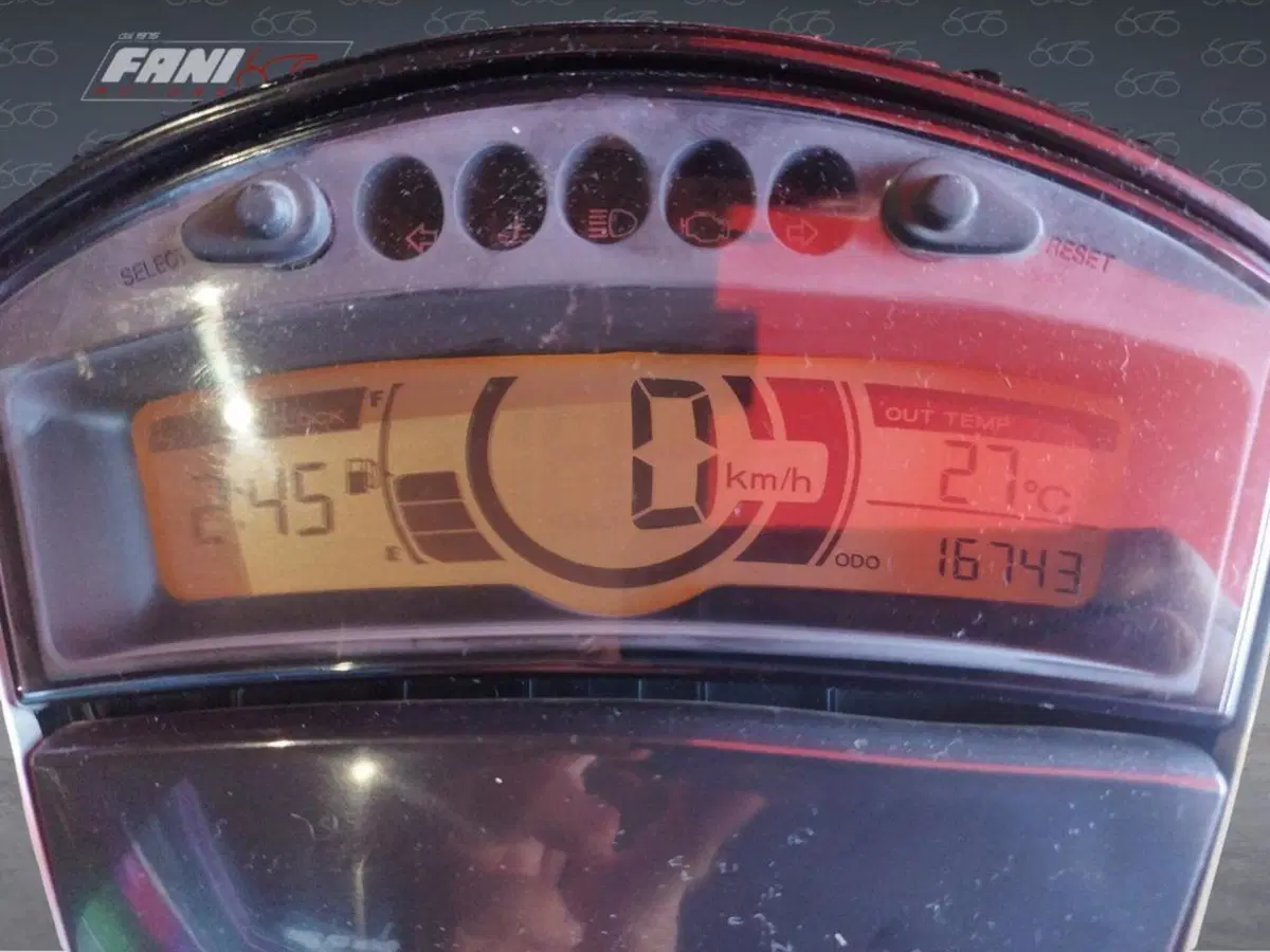 Yamaha Xenter 125 (2017 - 20) (5)