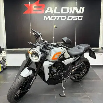 Zontes ZT350-GK (2022 - 26) usata