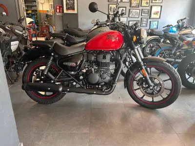 Royal Enfield Meteor 350 (2021 - 26) usata