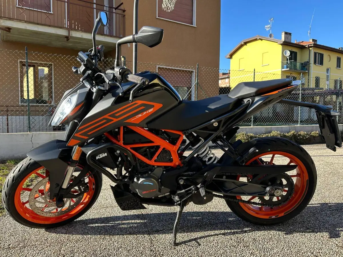 KTM 125 Duke (2021 - 23)