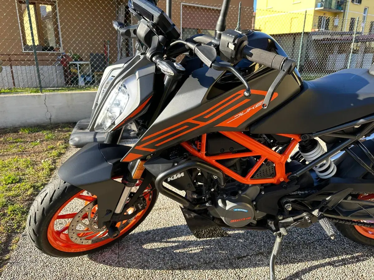 KTM 125 Duke (2021 - 23) (8)