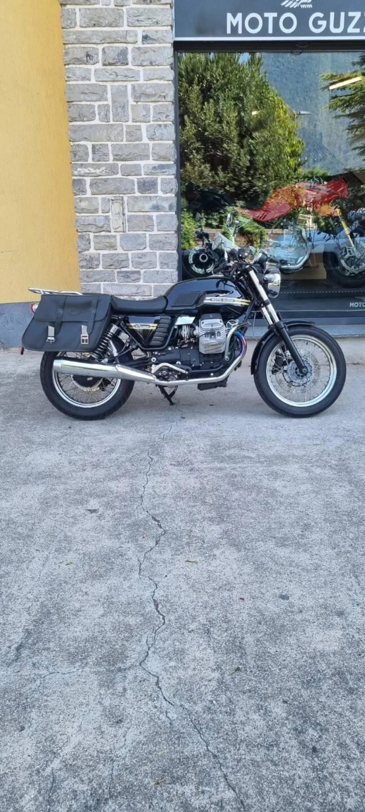 Moto Guzzi V7 Cafè Classic (2009 - 12)