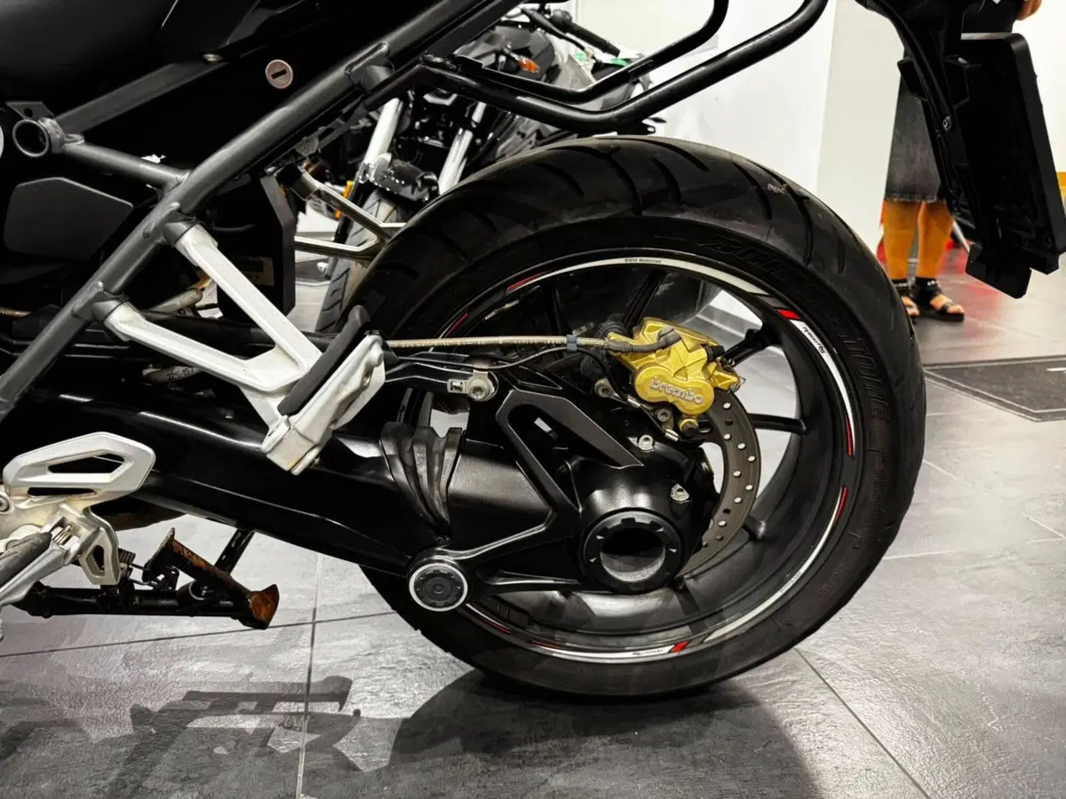 Bmw R 1200 RS (2017 - 19) (8)