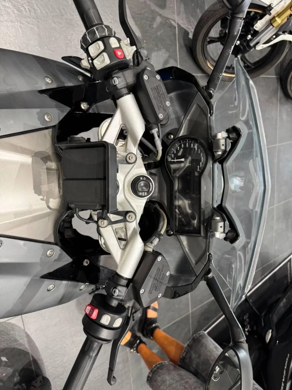 Bmw R 1200 RS (2017 - 19) (14)