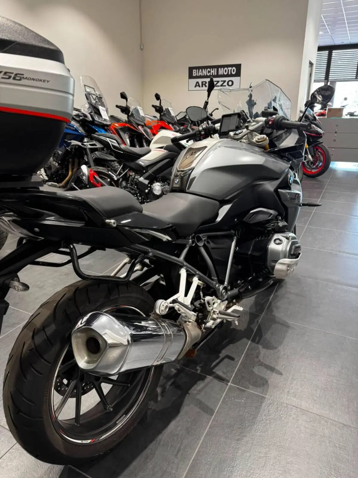 Bmw R 1200 RS (2017 - 19) (6)