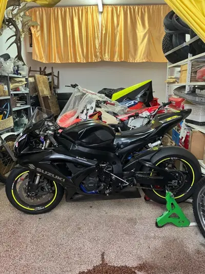 Suzuki GSX R 600 (2008 - 10) usata