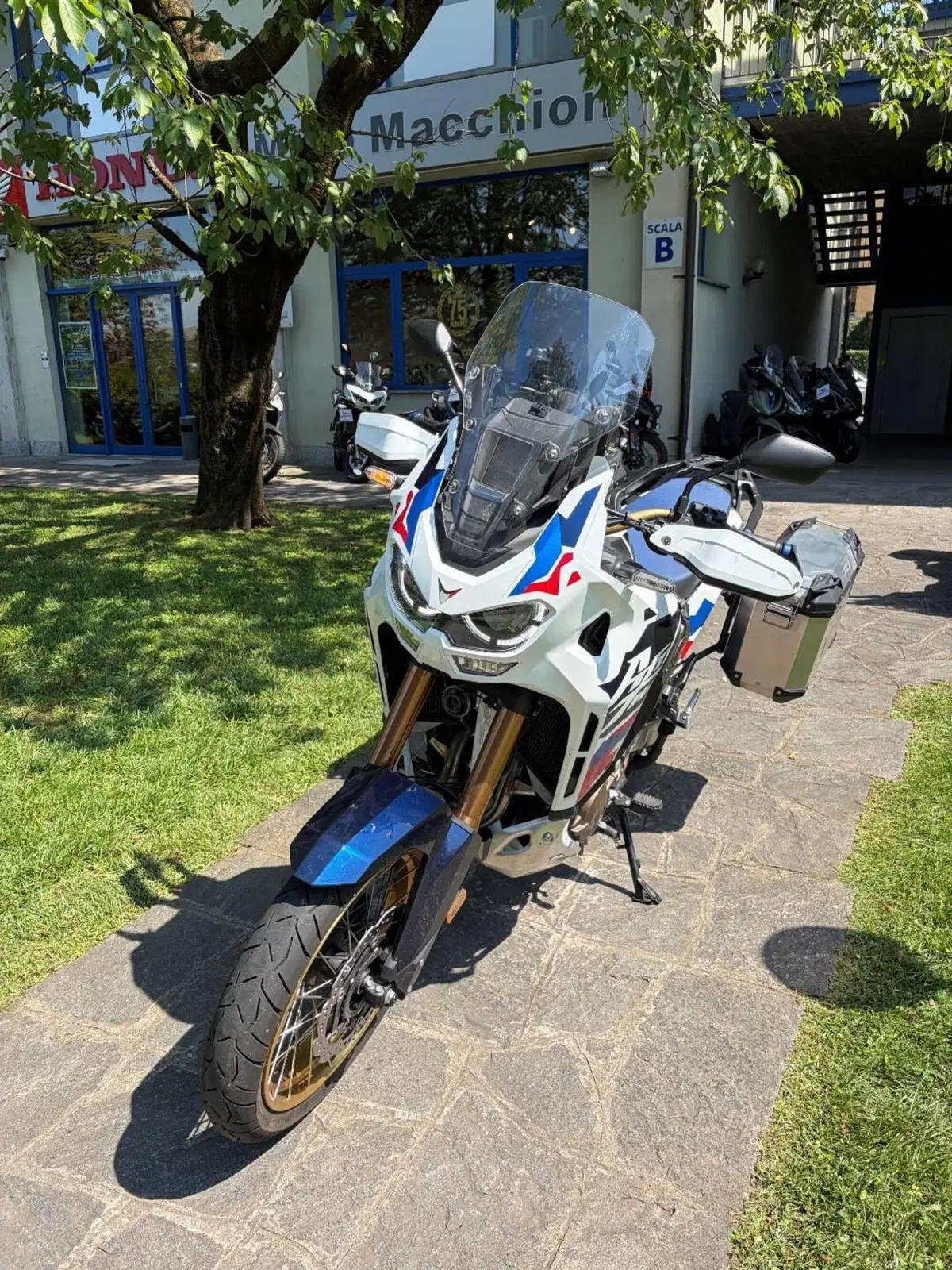 Honda Africa Twin CRF 1100L Adventure Sports (2024 - 26) (3)