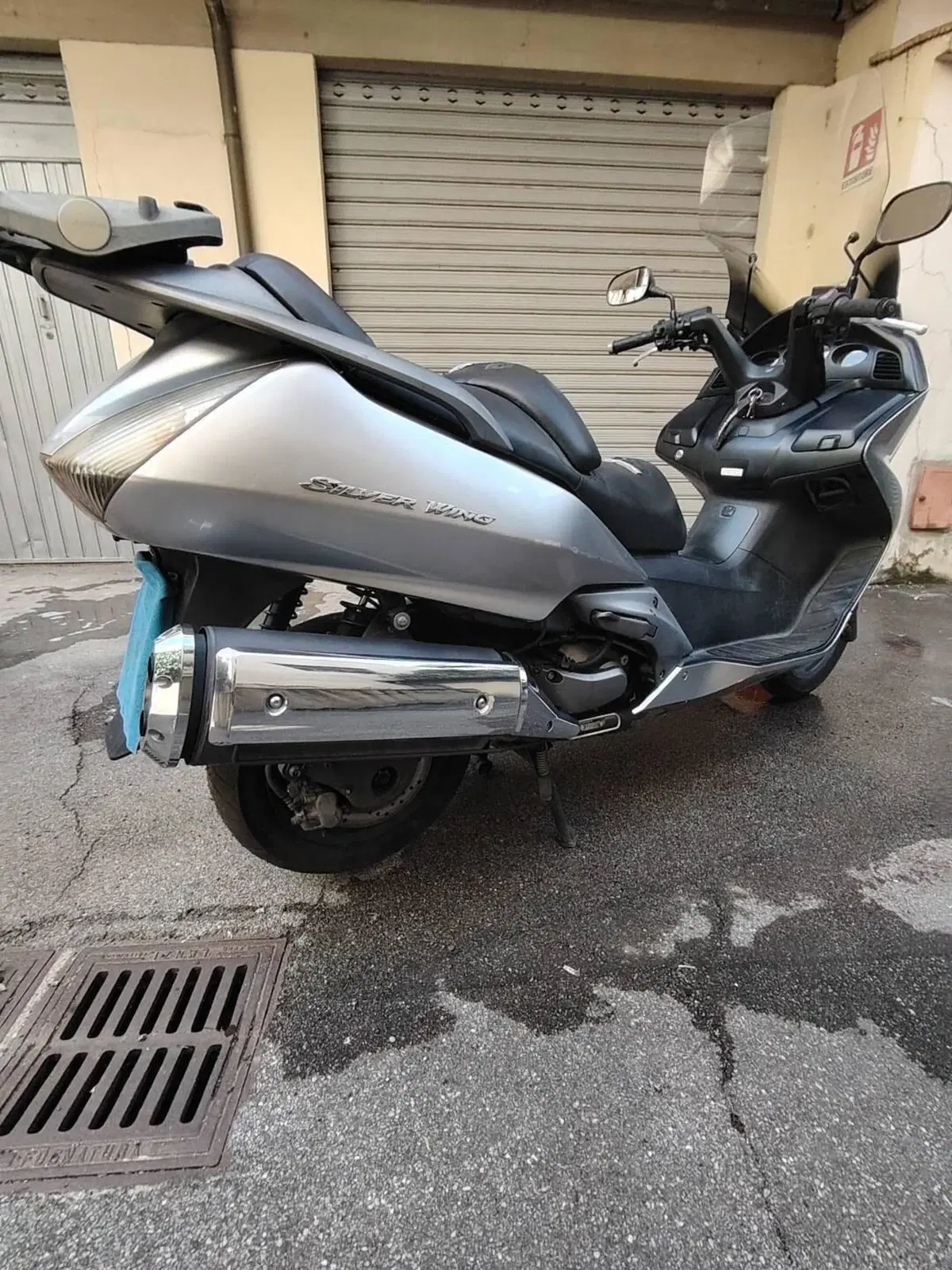 Honda Silver Wing 400 (2006 - 09) (7)