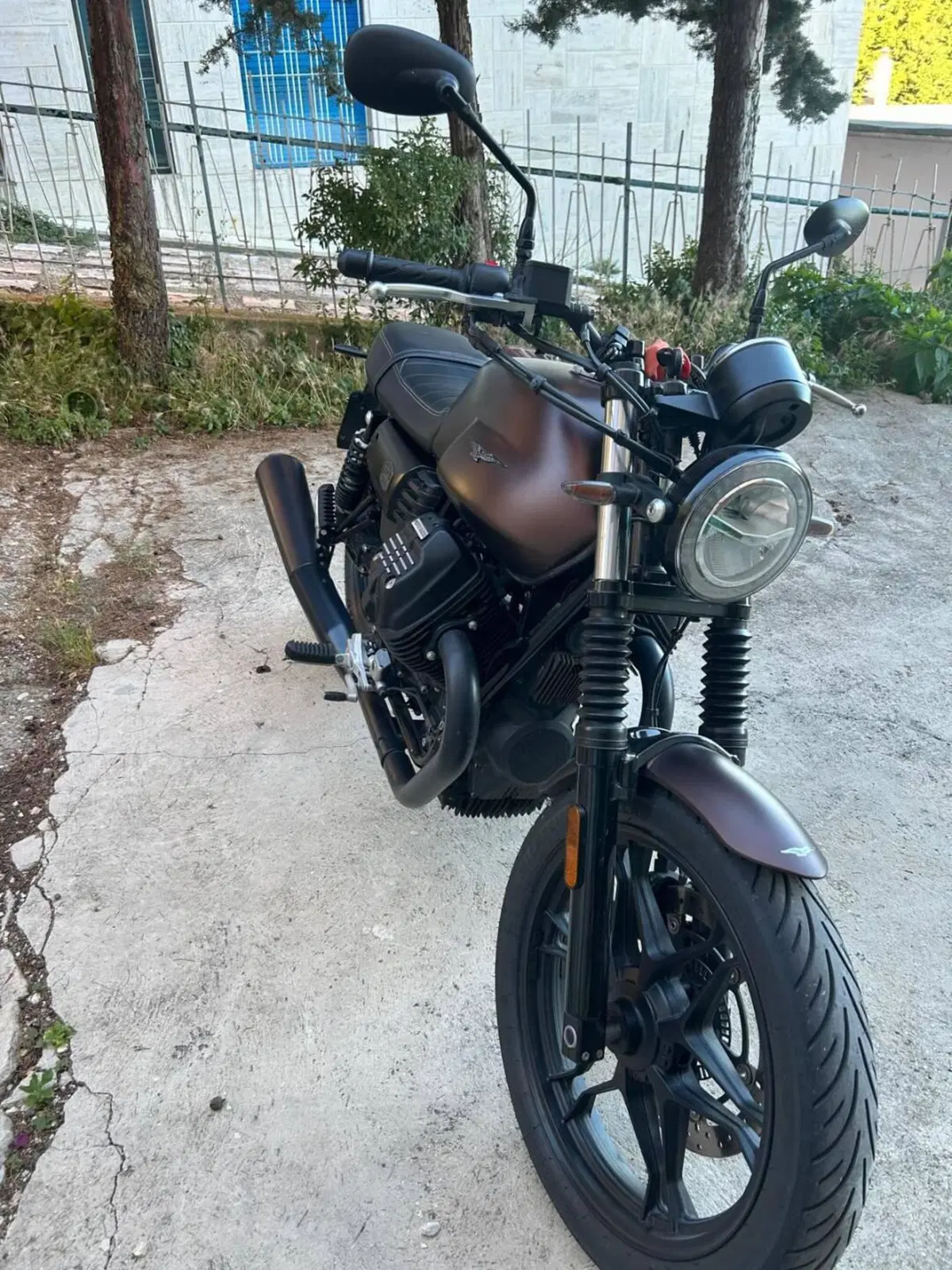 Moto Guzzi V7 III Stone Night Pack (2019 - 20) (3)