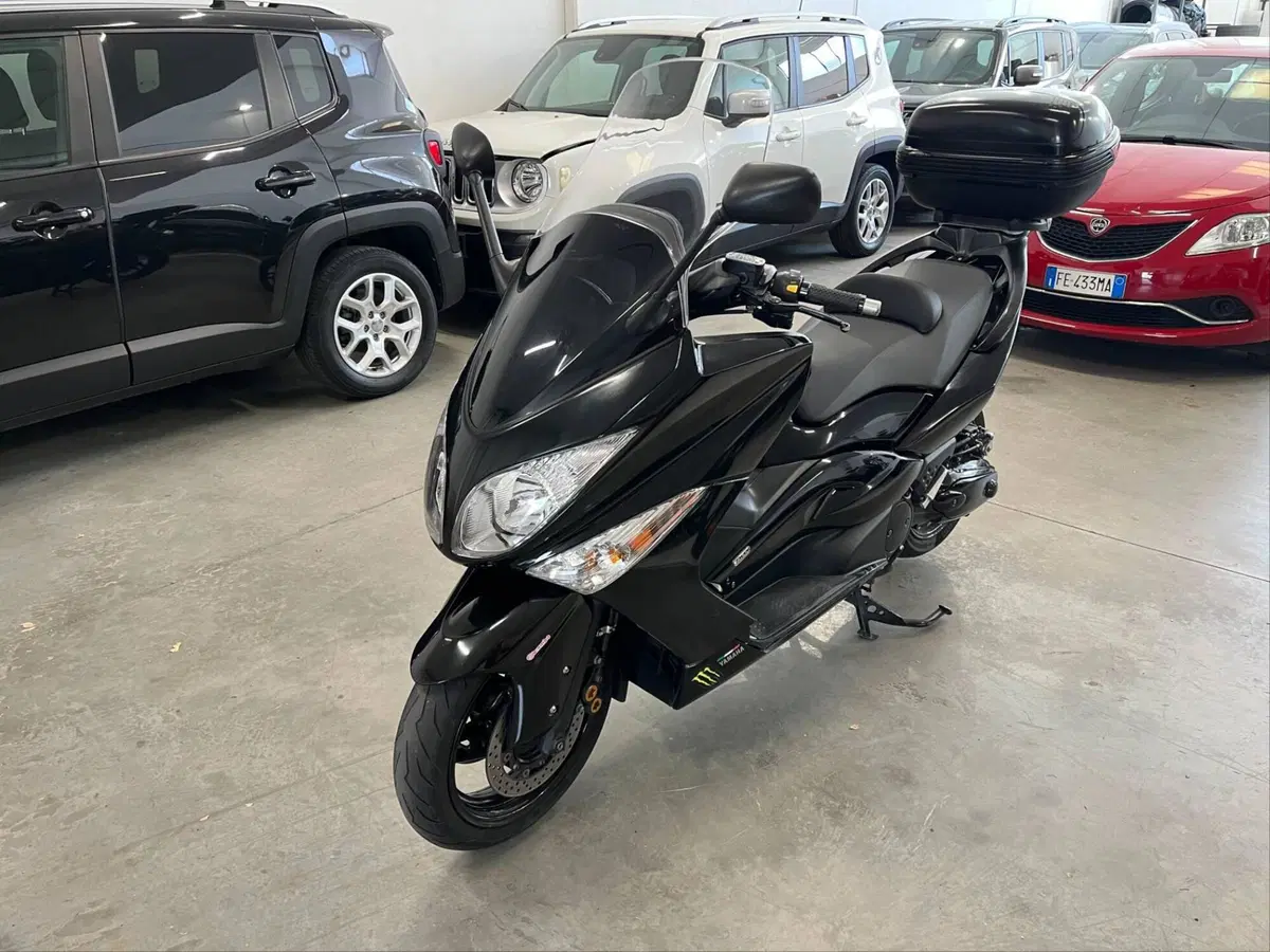 Yamaha T-Max 500 (2008 - 12) (2)