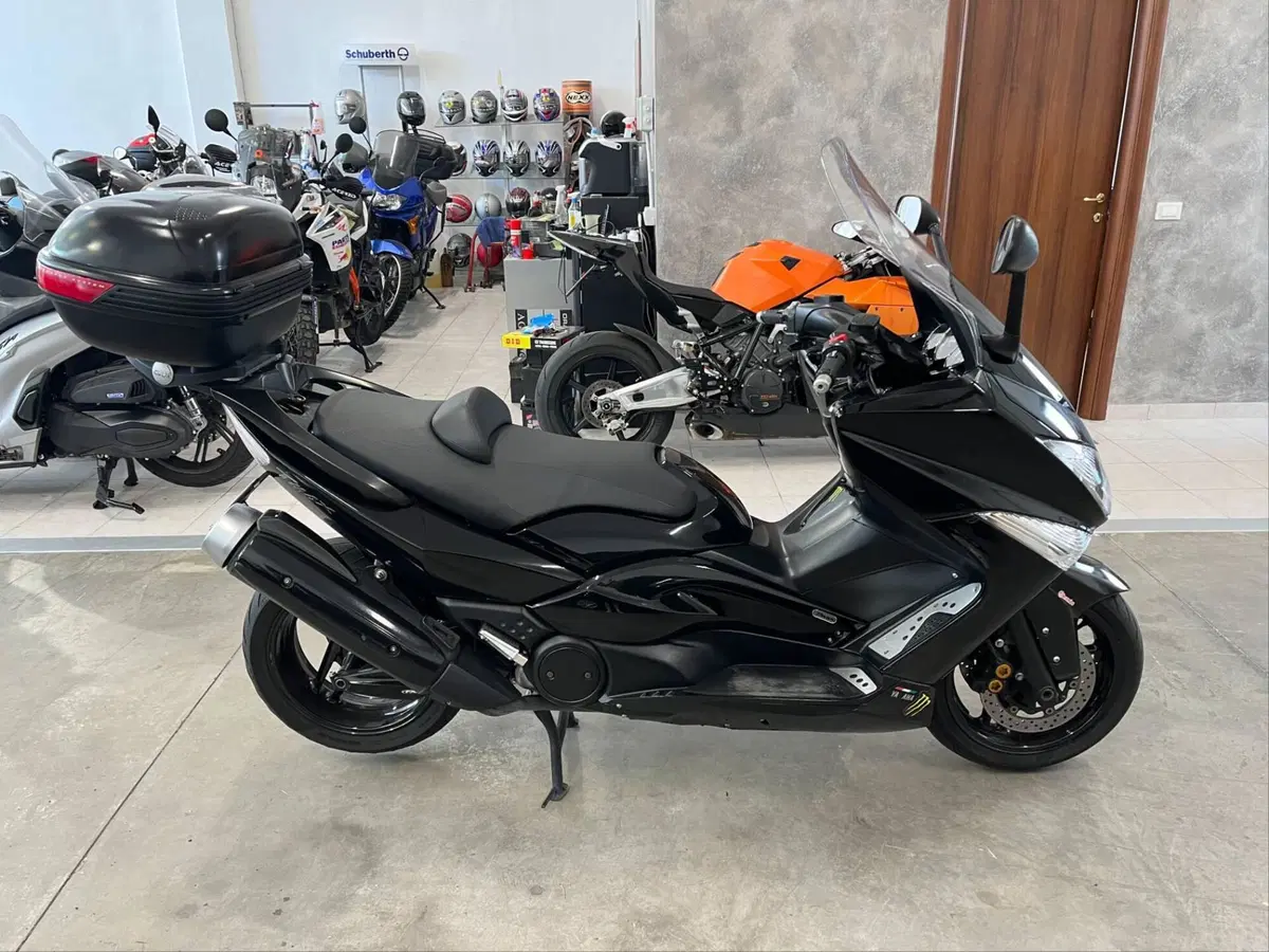 Yamaha T-Max 500 (2008 - 12) (5)