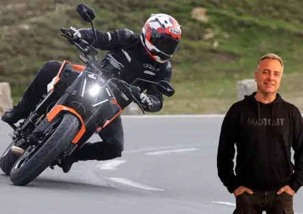 KTM 790 DUKE 2027: Il Bisturi si rifà il trucco [VIDEO]