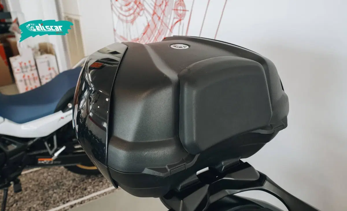 Yamaha T-Max 560 Tech Max (2022 - 24) (6)
