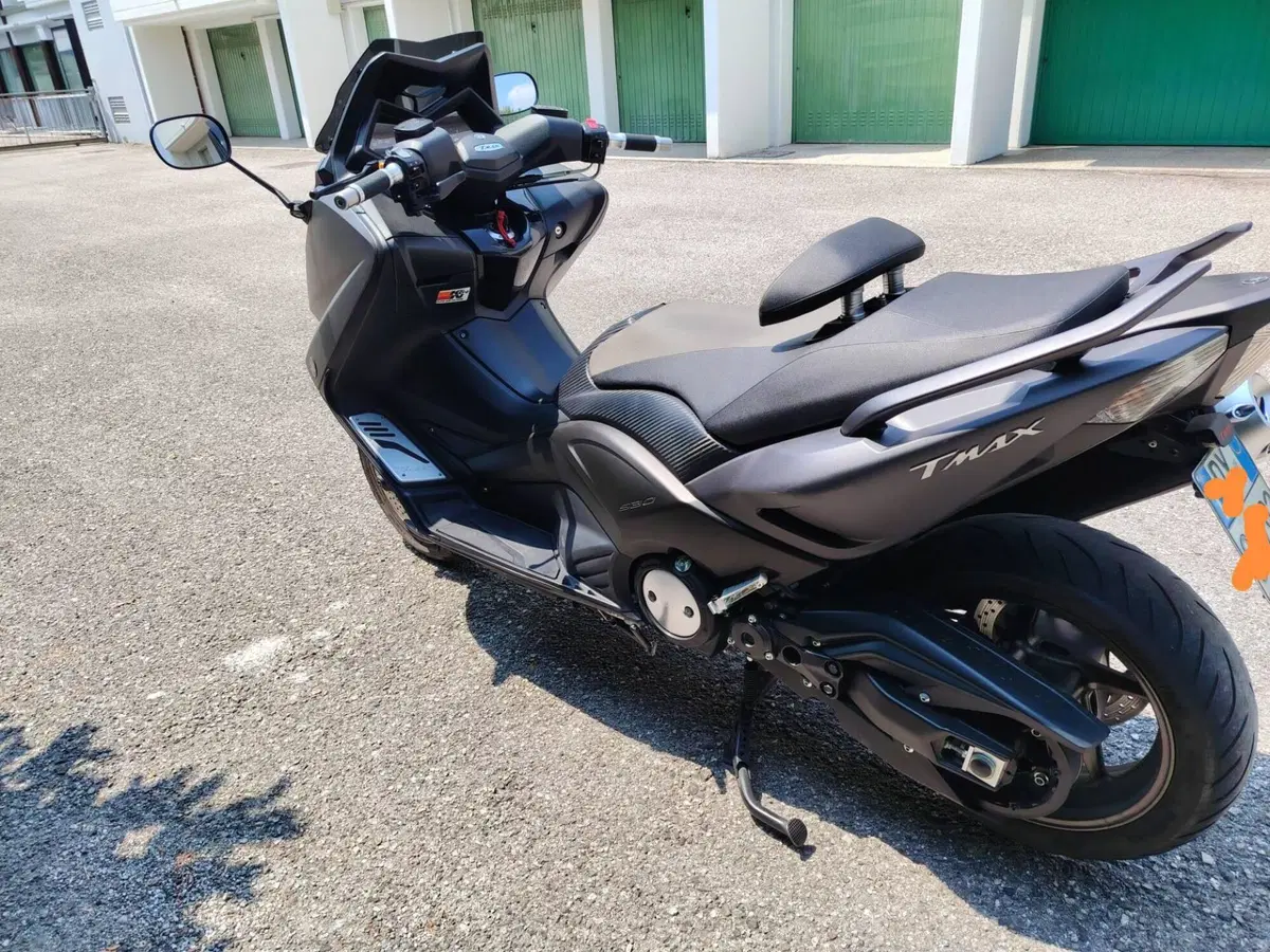 Yamaha T-Max 530 (2012 - 14) (3)