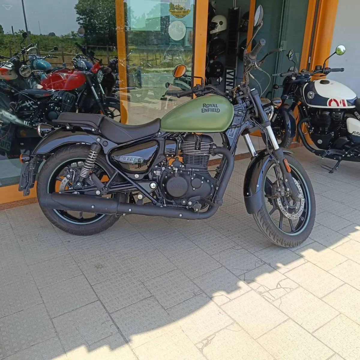 Royal Enfield HNTR 350 (2022 - 26)